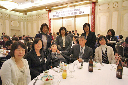 2012創立50周年記念　感謝の集いテーブル席の様子写真24