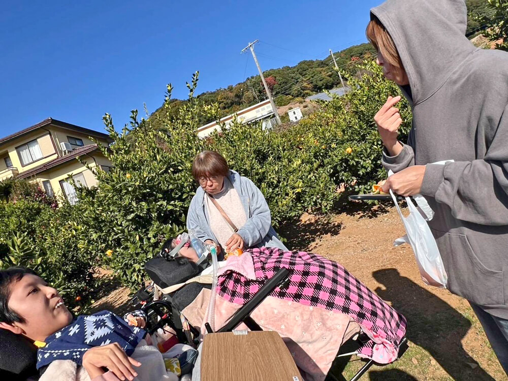 戸倉園みかん狩りの様子02